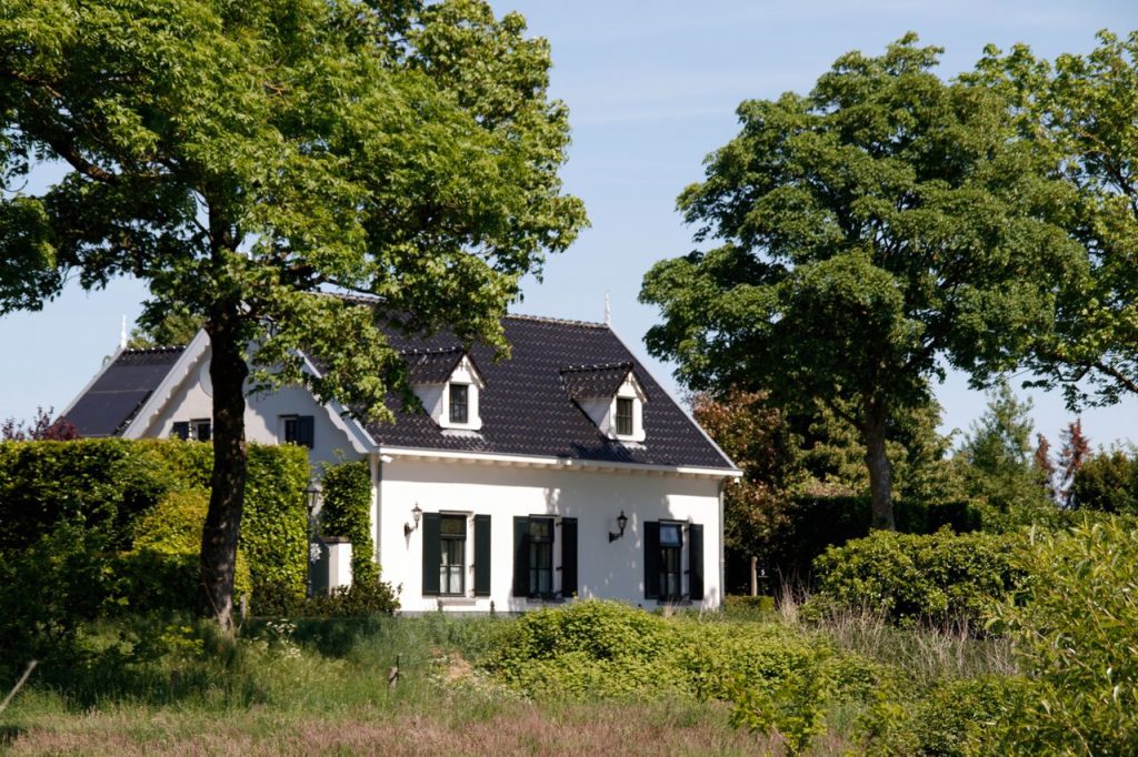 Woningontruiming in Almere